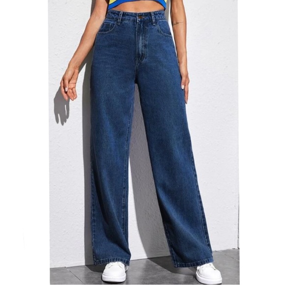 Prettylittlething Baggy High Rise Jeans size 12 - Picture 1 of 8